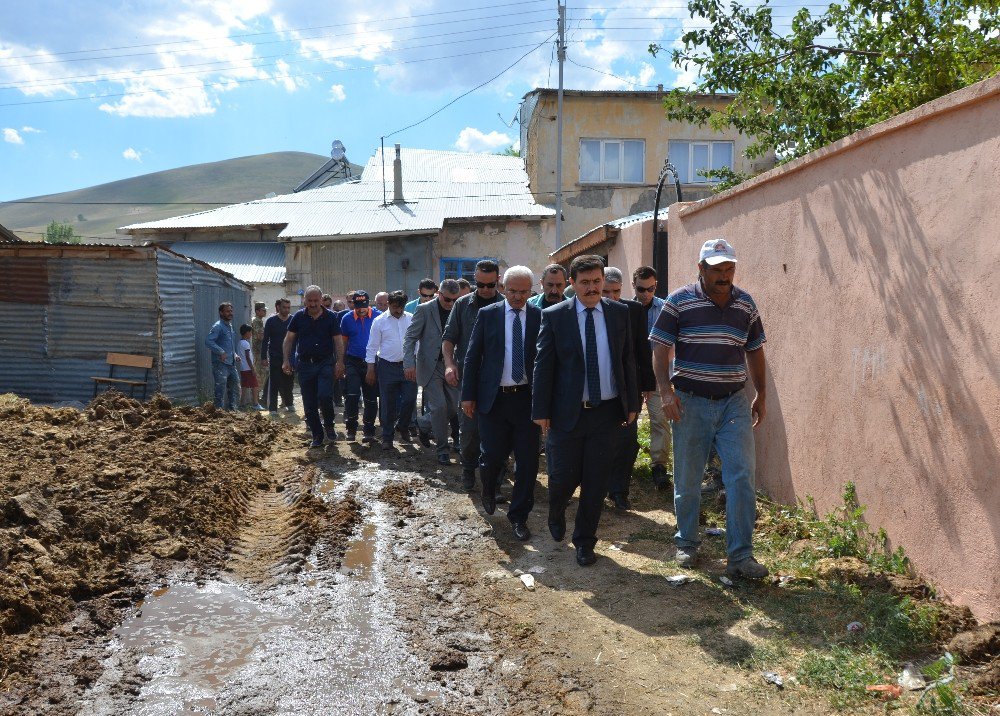 Erzincan’da Otlardan Çıkan Yangın 9 Evi Kül Etti