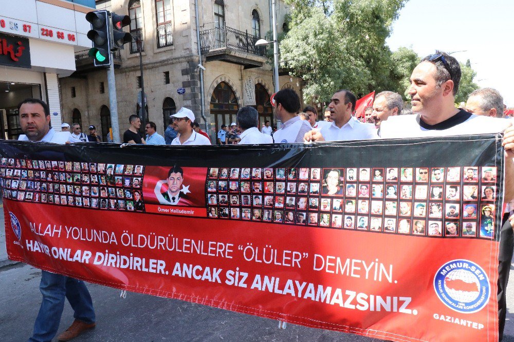 Gaziantep’te 15 Temmuz Şehitleri İçin Yürüyüş