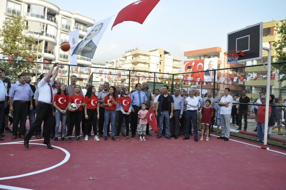 Hatay’da Şehit Ömer Halisdemir Spor Kompleksi Ve Çocuk Oyun Parkı Açıldı