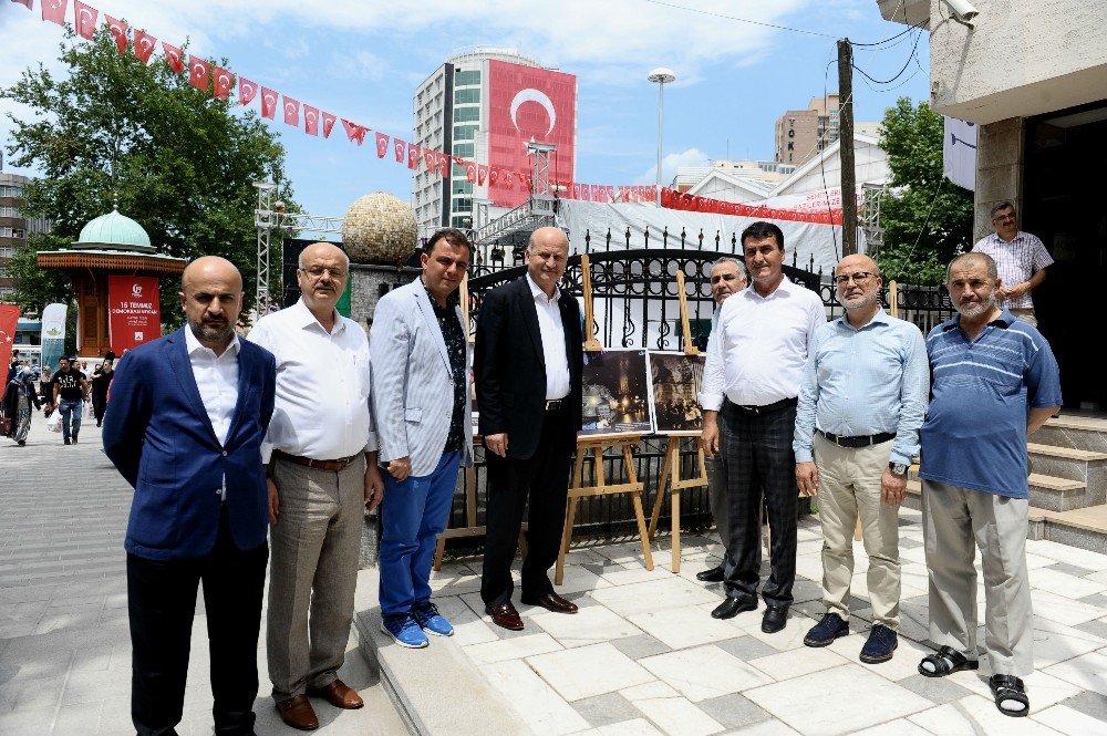 O Gecenin Simge Fotoğrafları 15 Temmuz Demokrasi Meydanı’nda Sergileniyor