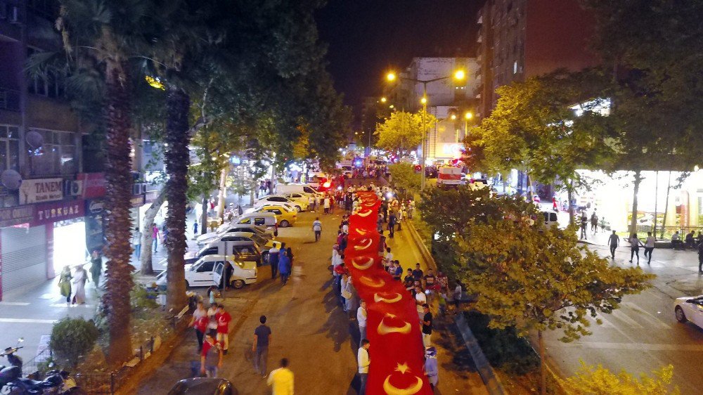 Kahramanmaraş’ta 15 Temmuz Milli Birlik Yürüyüşü Düzenlendi