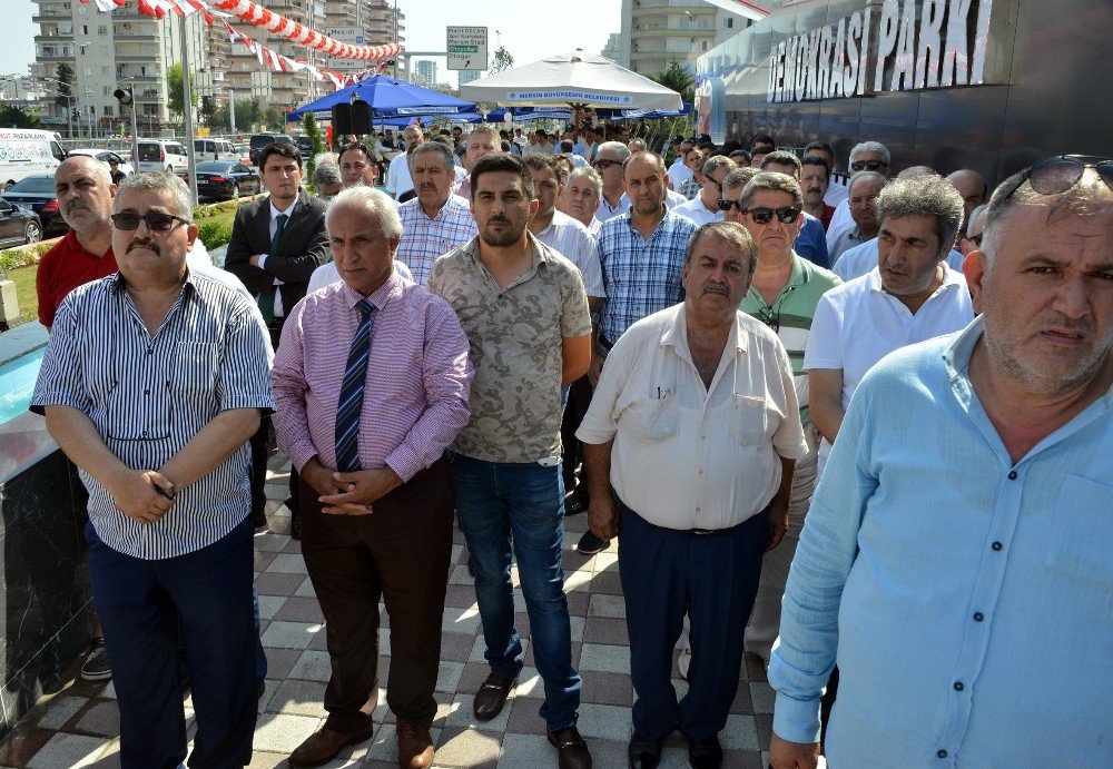 Mersin’de Demokrasi Parkı Açıldı