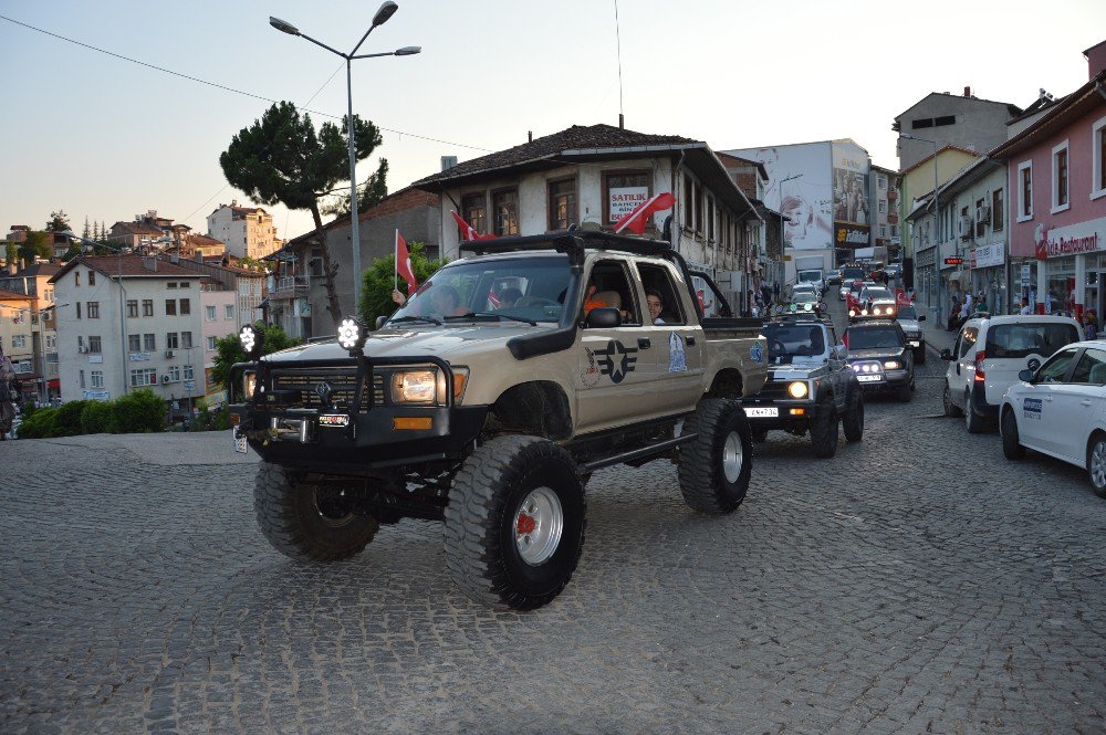 Niksar’da Off-roadlı “Milli Birlik Yürüyüşü” Yapıldı