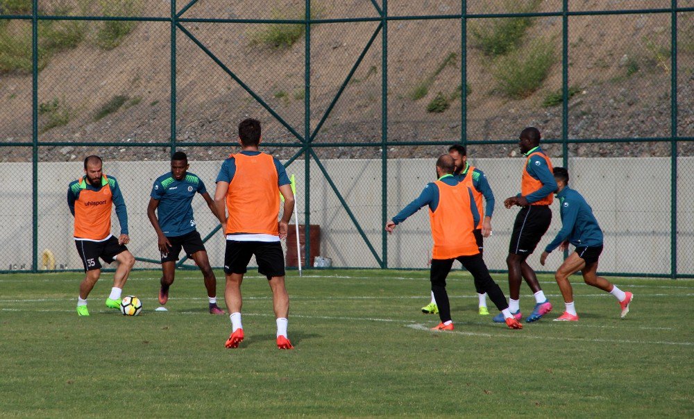 Alanyaspor’da Hazırlıklar Hız Kesmeden Devam Ediyor