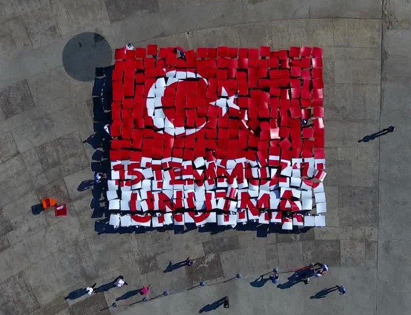 15 Temmuz Temalı Canlı Resim Havadan Görüntülendi