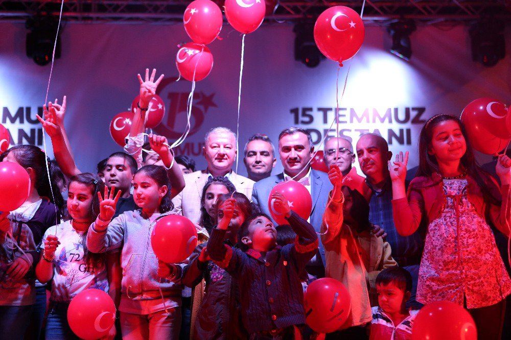 Develi’de 15 Temmuz Demokrasi Ve Milli Birlik Günü Kutlamaları Başladı