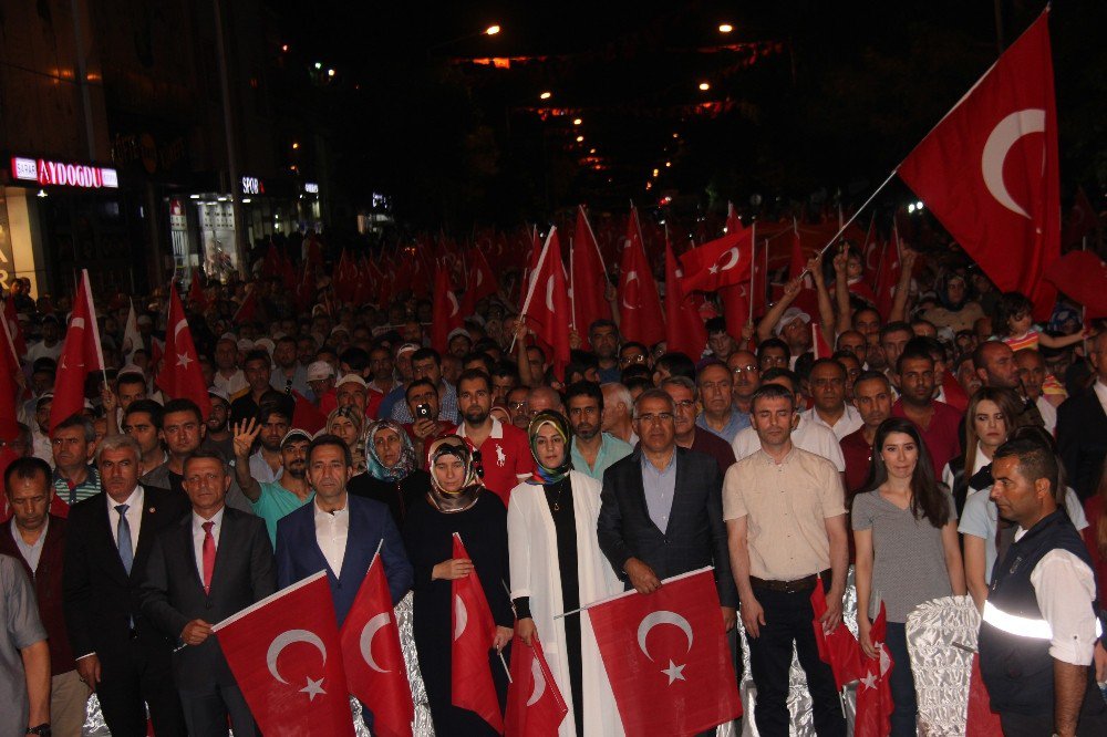 Bingöl’de 15 Temmuz Demokrasi Nöbeti