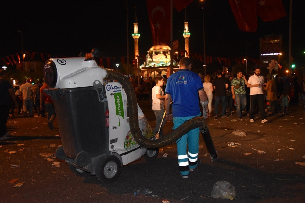 Başkan Çolakbayrakdar, "Hepiniz Birer Kahramansınız"