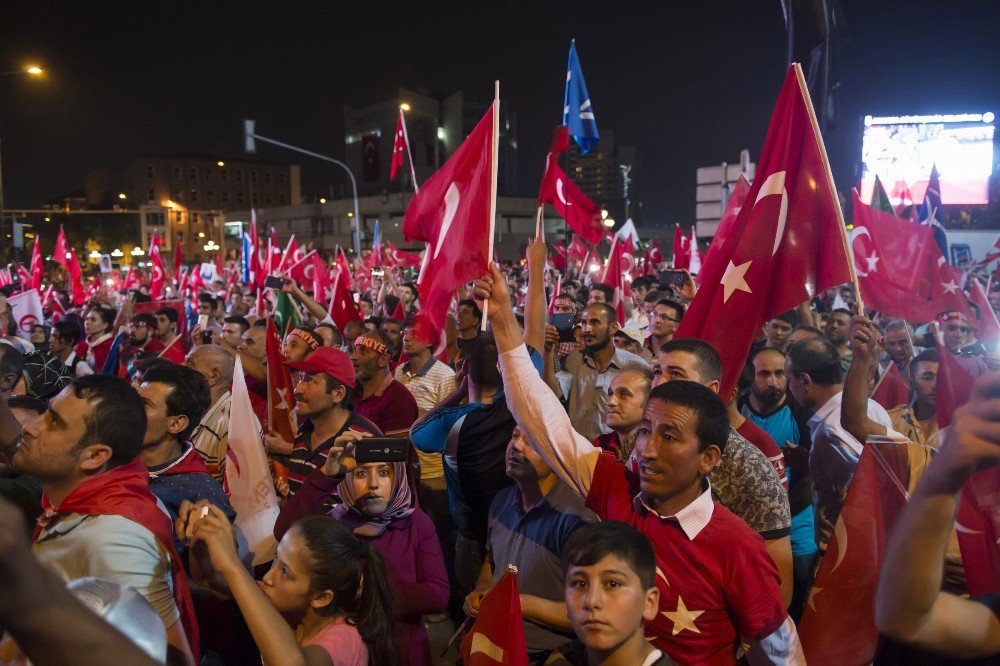 Ankara Büyükşehir Belediyesinden “15 Temmuz Yürüyüşü”