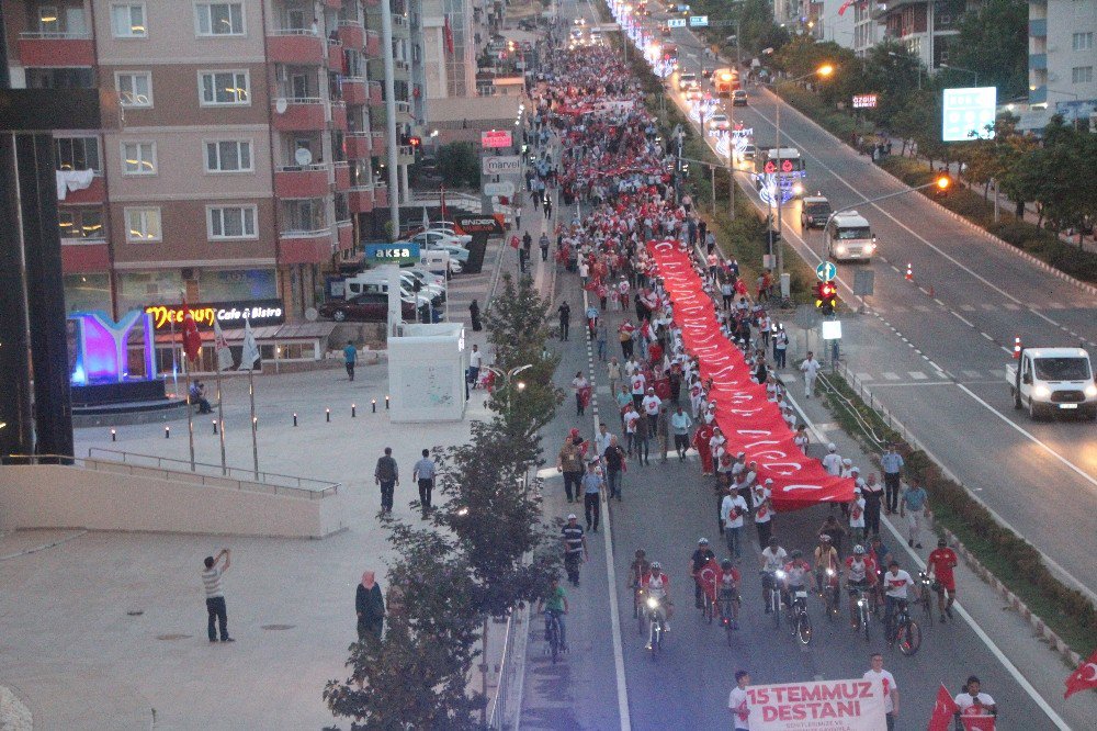 Bilecik’te 15 Temmuz Demokrasi Ve Milli Birlik Anıtı Açıldı