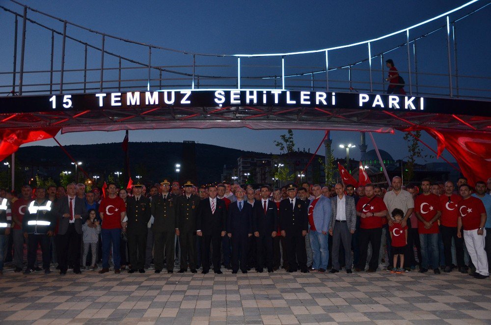 15 Temmuz Şehitleri Anıtı Ve Parkı Törenle Açıldı