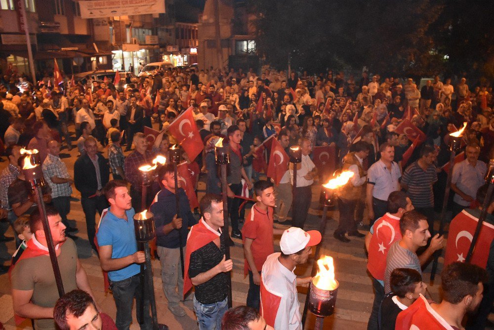 Dursunbey’de Binler Yeniden Meydana İndi