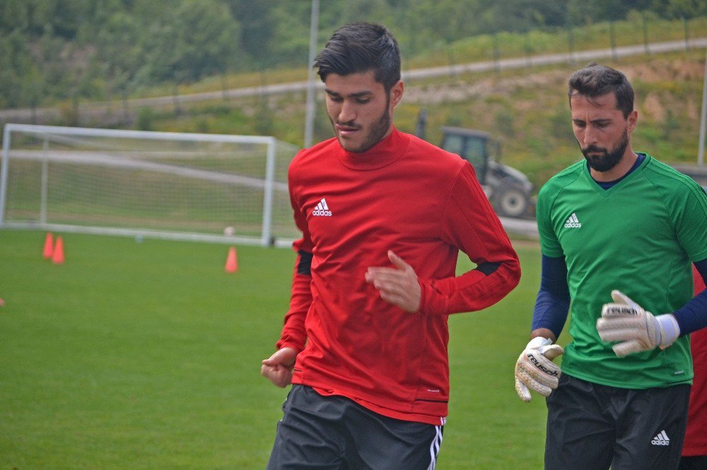 Gazişehir Futbol Kulübü, Yeni Sezon Hazırlıklarını Sürdürüyor