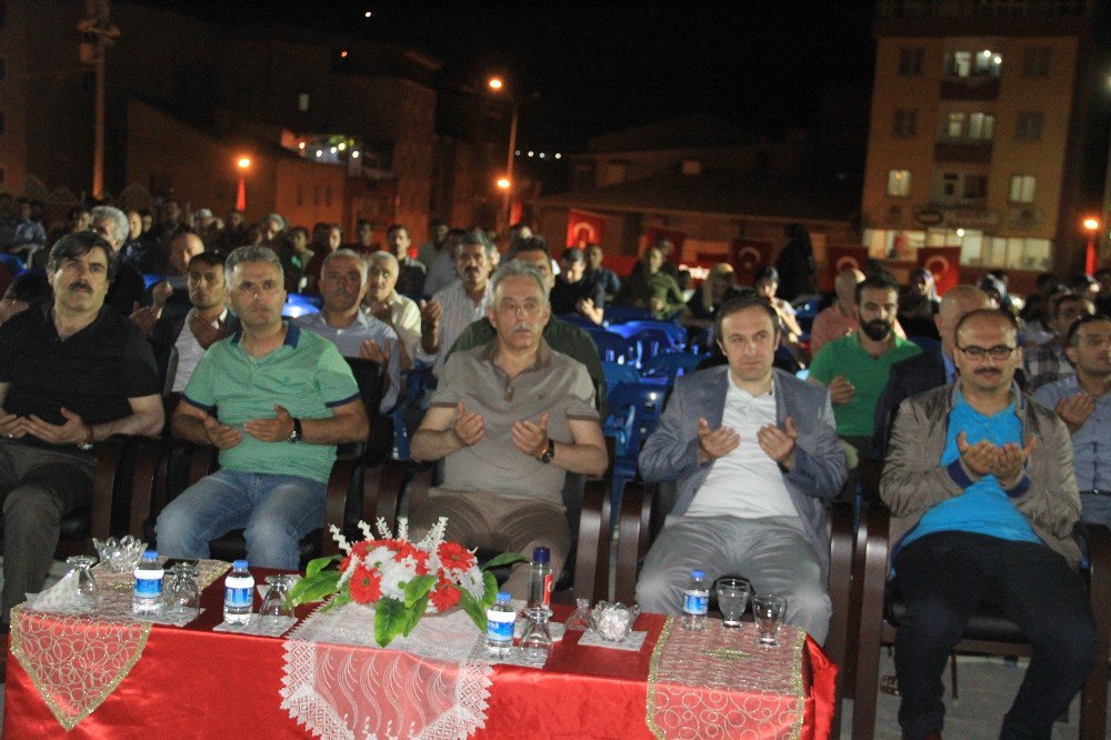 Hakkari’de ‘Demokrasi’ Nöbeti