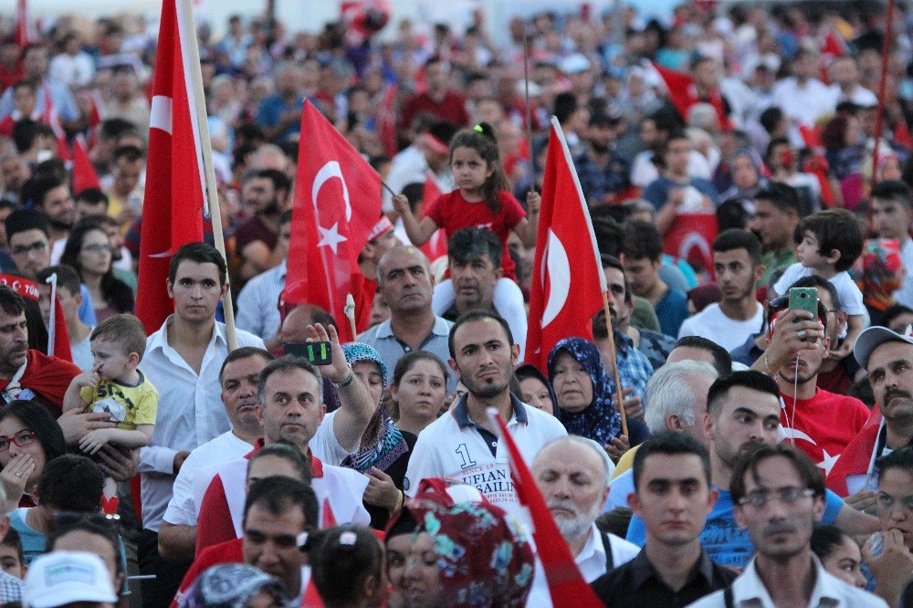 Kayseri’de 15 Temmuz Demokrasi Ve Milli Birlik Günü Etkinlikleri Coşkulu Geçti