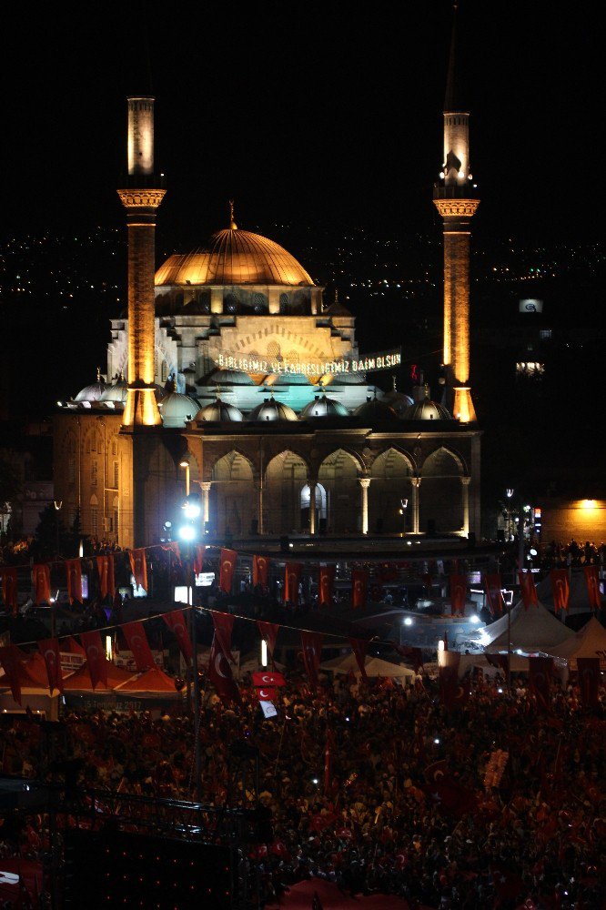 Kayseri’de 15 Temmuz Demokrasi Ve Milli Birlik Günü