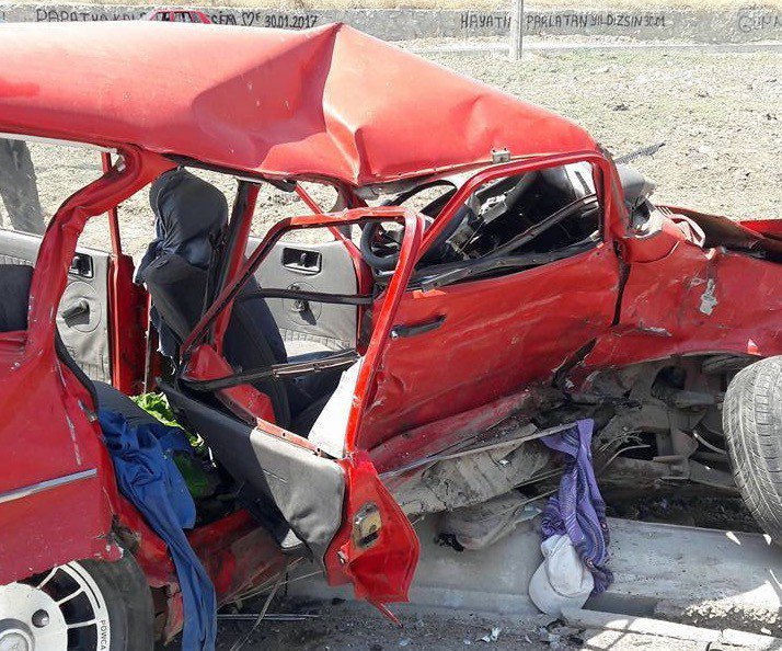 Manisa’da Trafik Kazası: 1 Ölü, 5 Yaralı