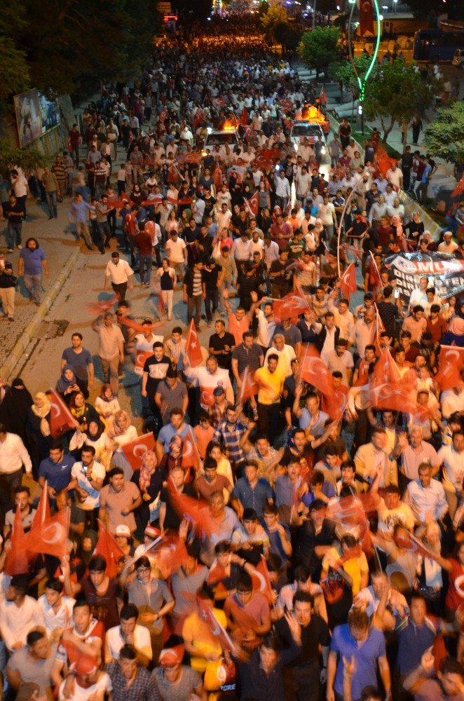 Muş’ta 15 Temmuz Demokrasi Ve Milli Birlik Günü