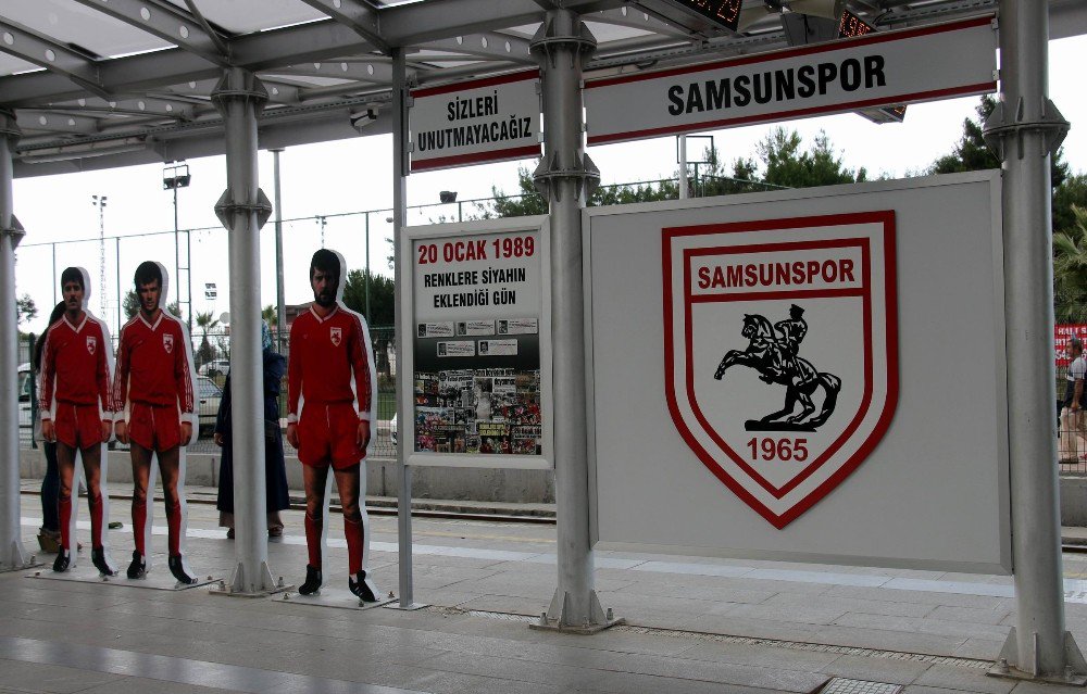 Samsunspor’un Kazada Ölen Futbolcuları Durakta Ölümsüzleştirildi