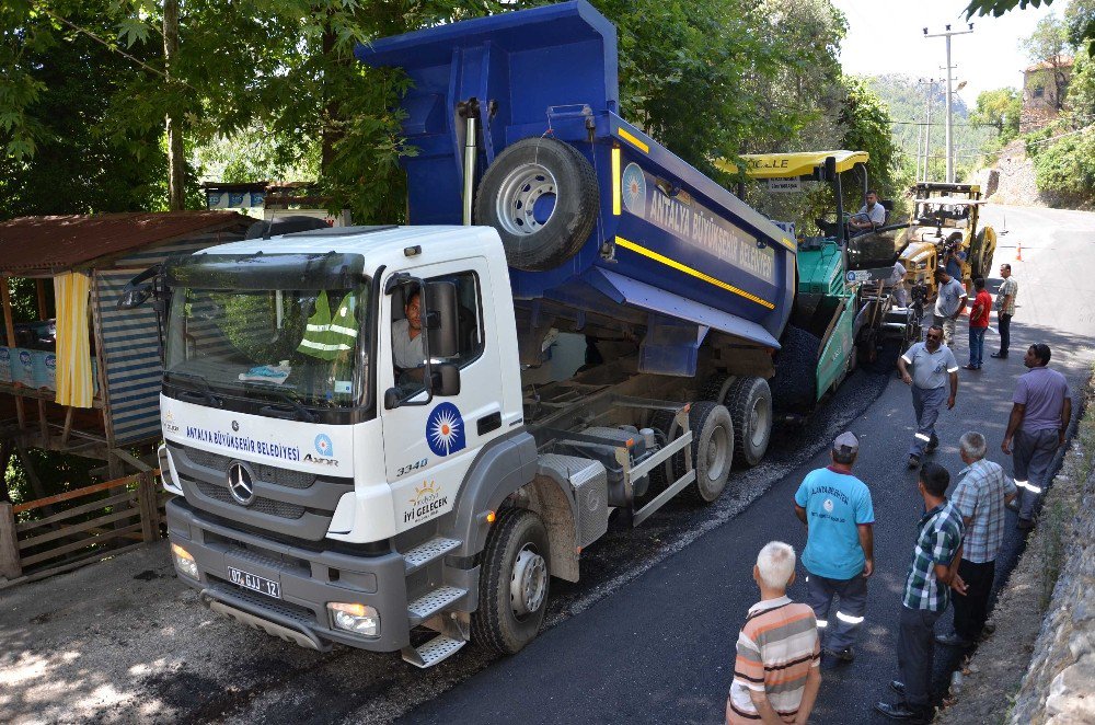 Alanya Mahmutseydi’de Sıcak Asfalt Sevinci