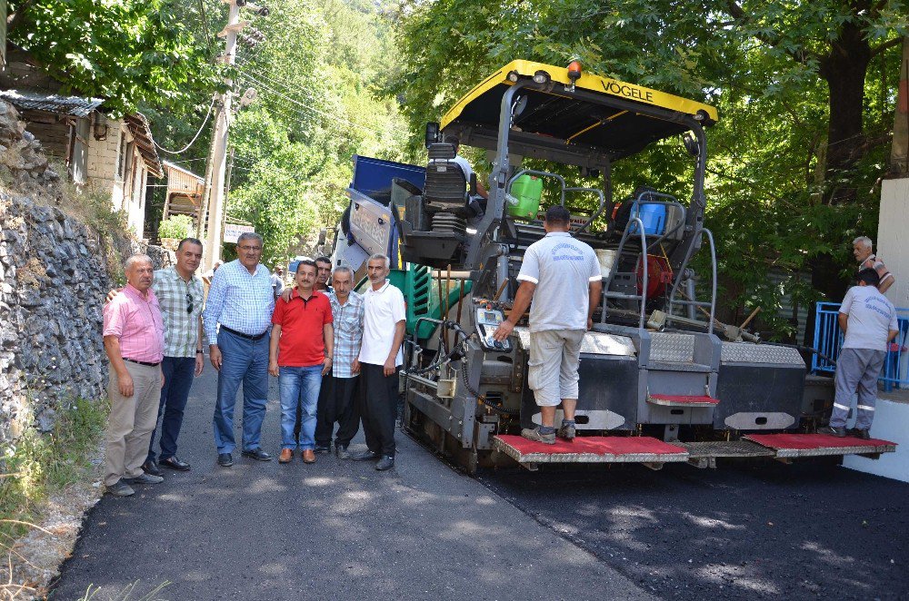 Alanya Mahmutseydi’de Sıcak Asfalt Sevinci