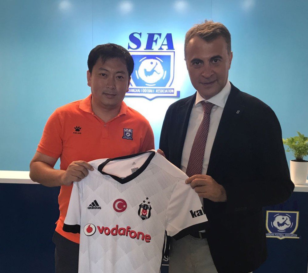 Fikret Orman, Şanghay Futbol Federasyonu’nu Ziyaret Etti