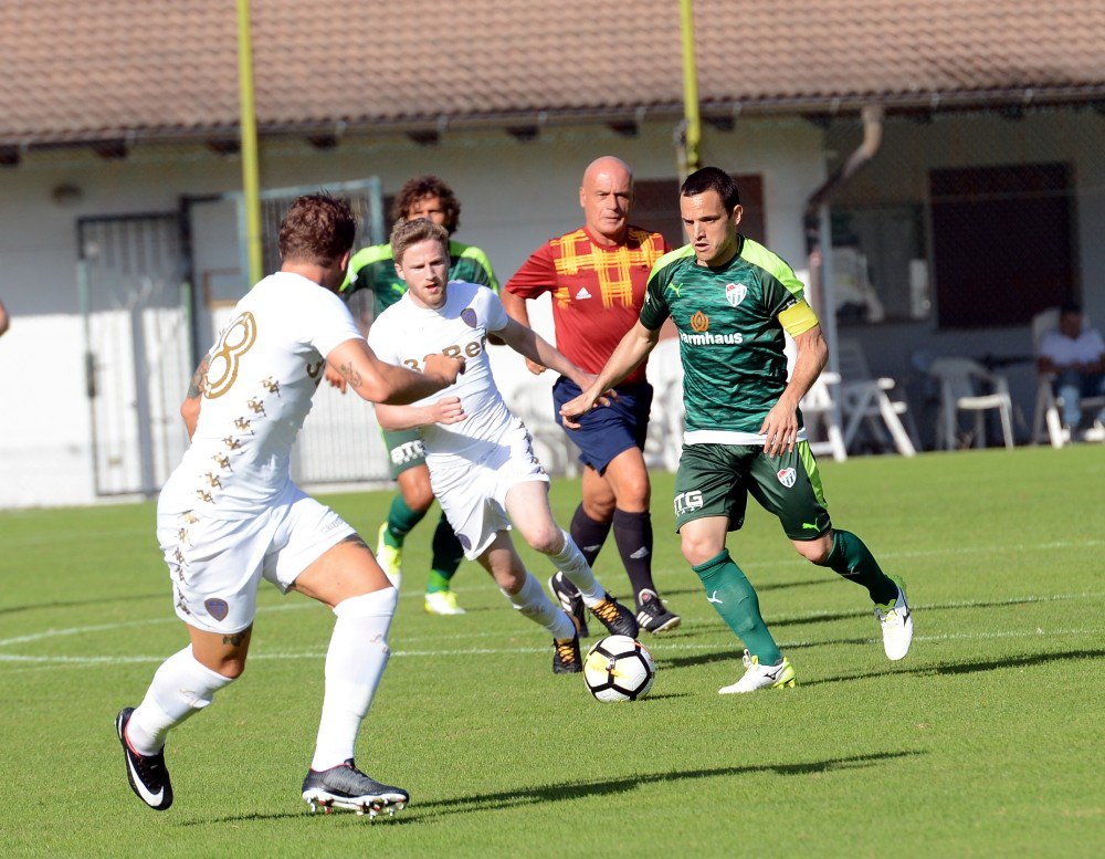 Bursaspor İlk Hazırlık Maçında Farklı Galip Geldi