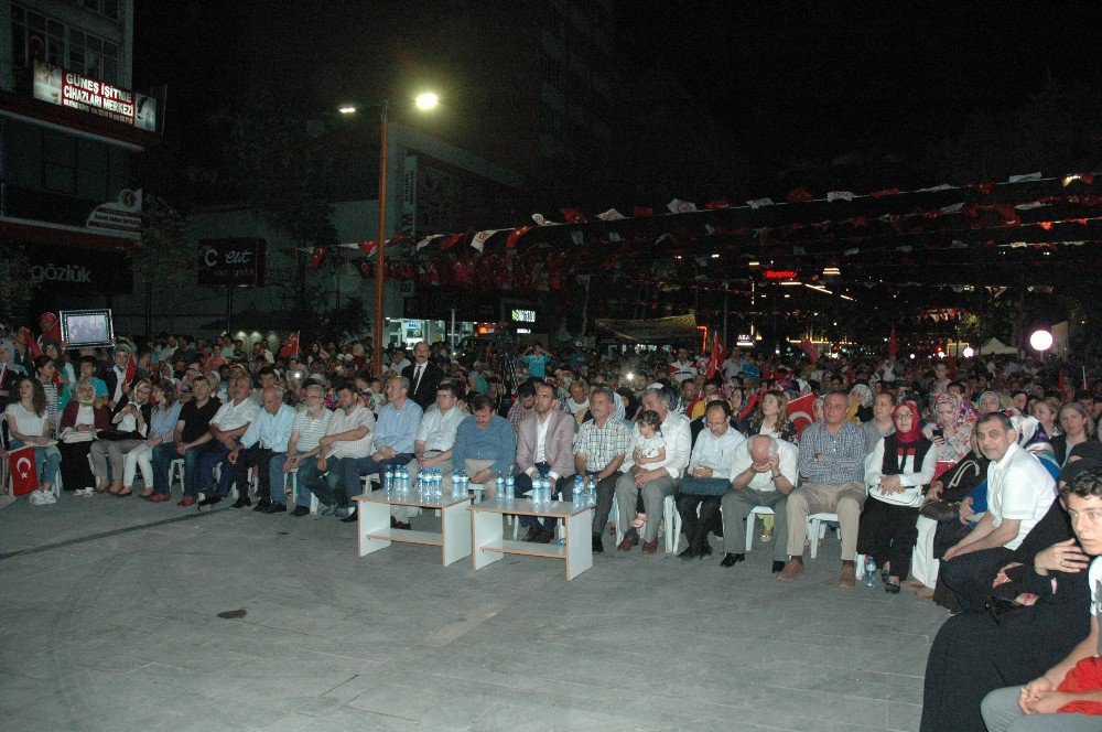 Kahramanmaraş’ta Demokrasi Nöbeti Sona Erdi