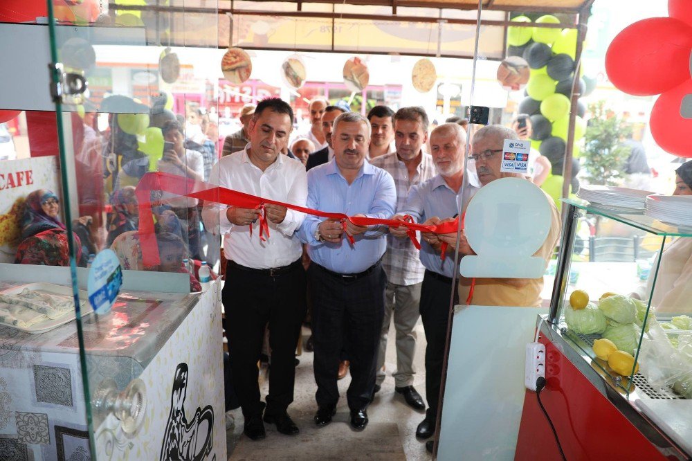 Gözleme Cafe’yi Başkan Baran Açtı