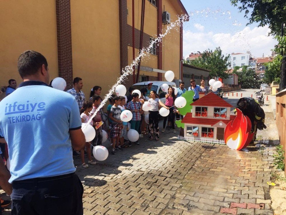 Aydoğdu Sosyal Etkinlik Merkezi Yangın Söndürme Eğitiminde