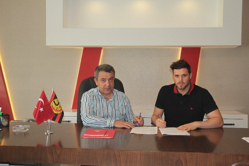 Eskişehirspor’da 5 İmza Birden