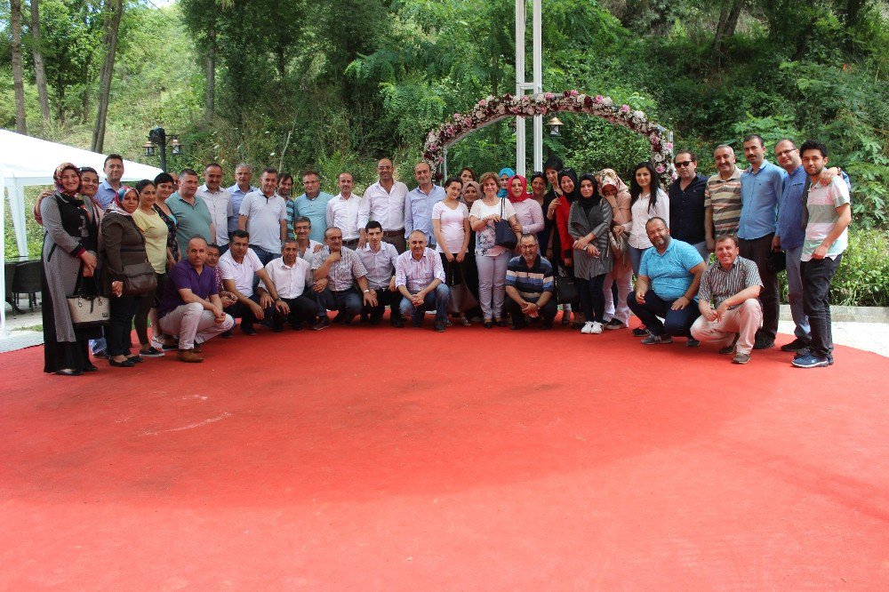 İhlas Pazarlama Yarıyıl Değerlendirme Toplantısını Yaptı