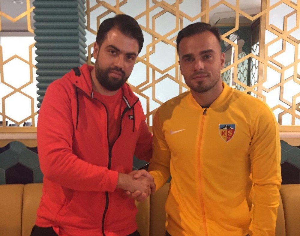 Kayserispor’da 3 İmza Birden