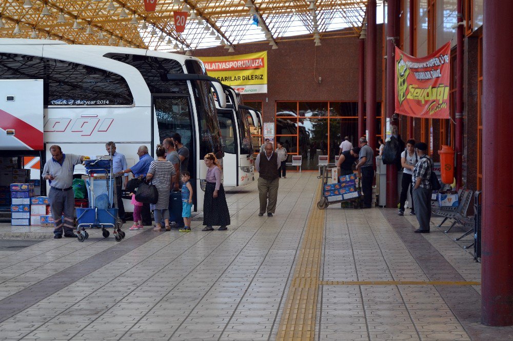 Maşti’de Kayısı Yoğunluğu