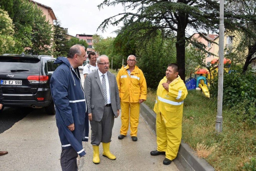 Başkan Albayrak Yağmurdan Olumsuz Etkilenen İlçeleri Gezdi