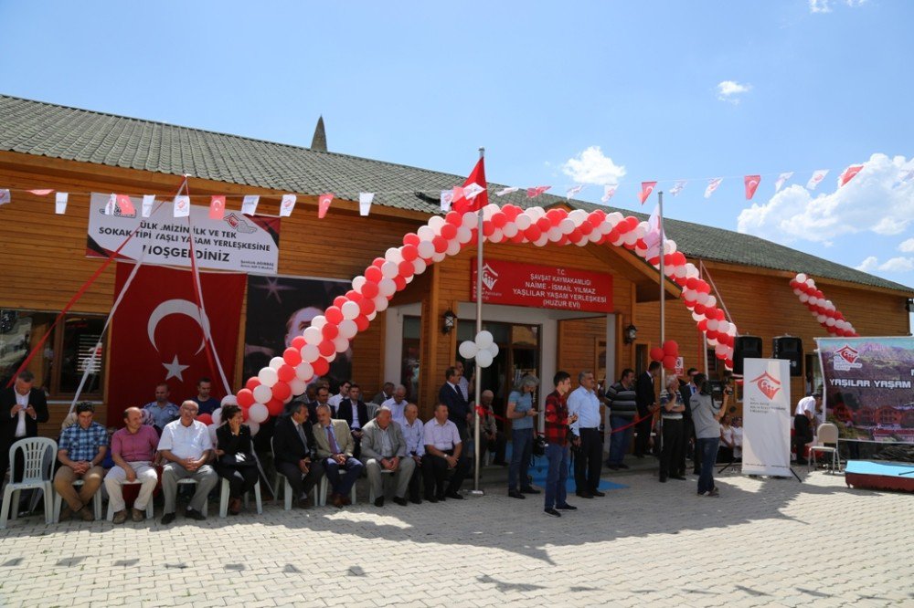 Türkiye’nin İlk Ve Tek Osmanlı Sokak Tipi Yaşlılar Yaşam Merkezi Artvin’in Şavşat İlçesinde Açıldı