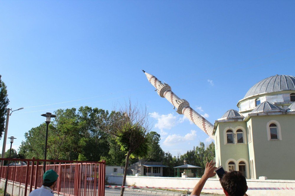 Çaldıran’a 2 Bin Kişi Kapasiteli Camii