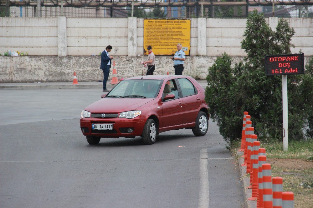 Zonguldak’ta Bombalı Araç Paniği