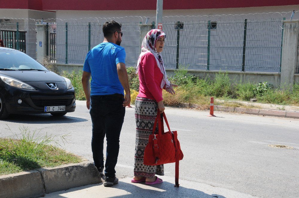 Bebeğini Emzirmeye Giderken Unuttuğu Çantası Fünyeyle Patlatıldı