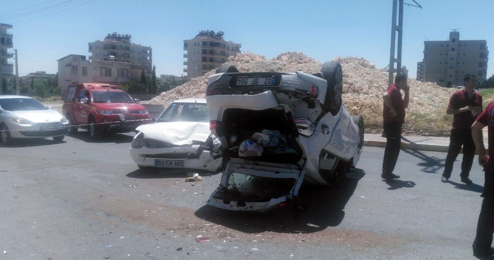 Adıyaman’da Zincirleme Trafik Kazası: 5 Yaralı