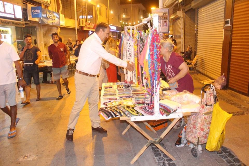 Gece Pazarına Başkan Sürprizi