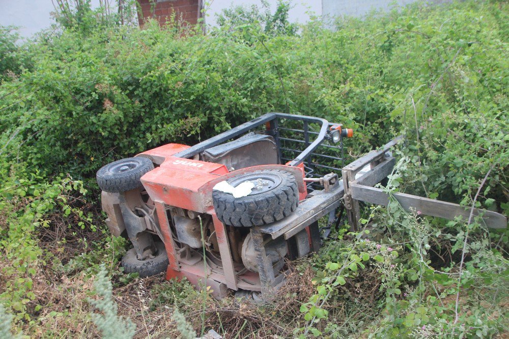 Bilecik’te Forklift Devrildi: 1 Yaralı