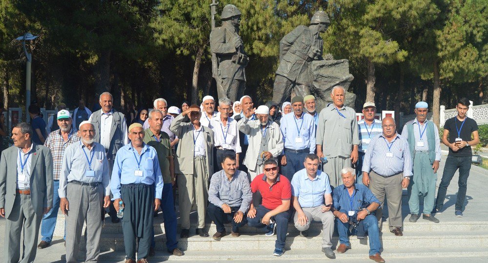 Büyükşehirden 65 Yaş Üstü Vatandaşlara Çanakkale Gezisi