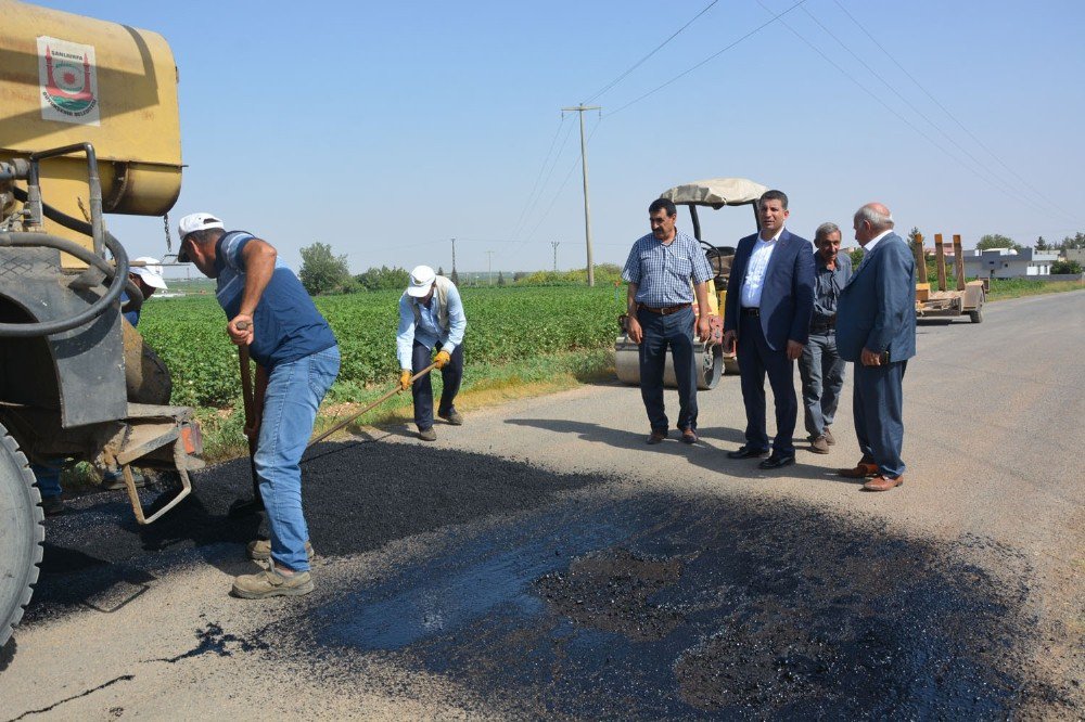 Kırsal Yollarda Onarım Çalışmaları Devam Ediyor