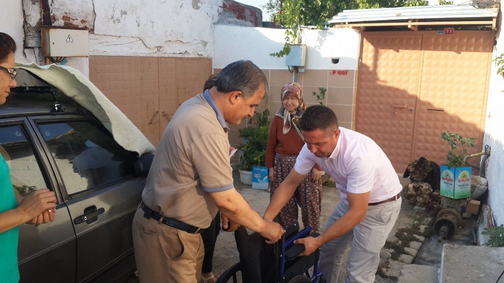 Manisa Büyükşehir Engellilerin Yüzünü Güldürdü