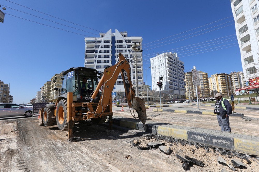 120 Bin Metre Küp Eski Asfaltı Geri Dönüşümde Kullandı