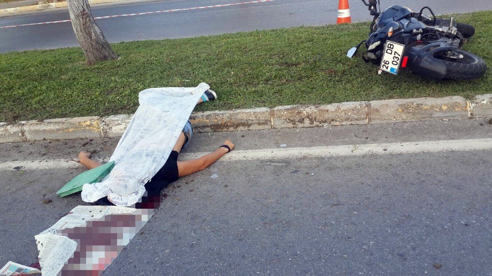 Antalya’da Motosiklet Kazası: 1 Ölü