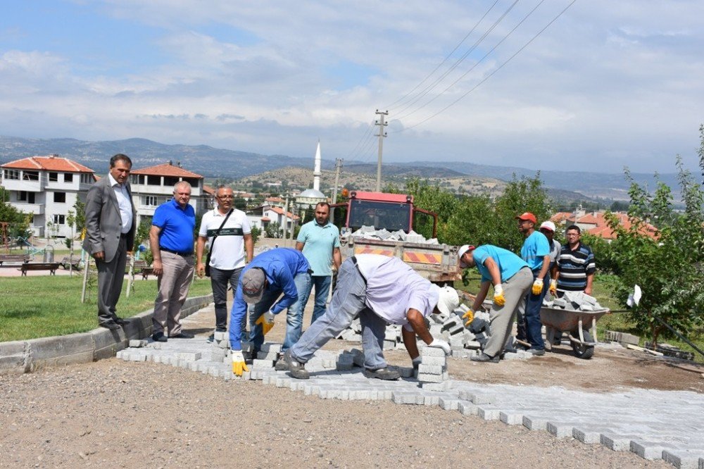 Bigadiç’de Başkan İsmail Avcu, Çalışmaları Yakından Takip Ediyor