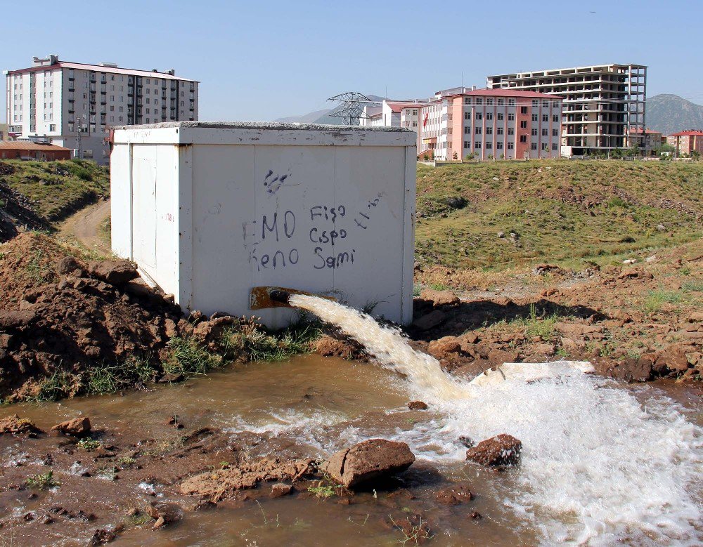 Bitlis Belediyesinden İçme Suyu Çalışması