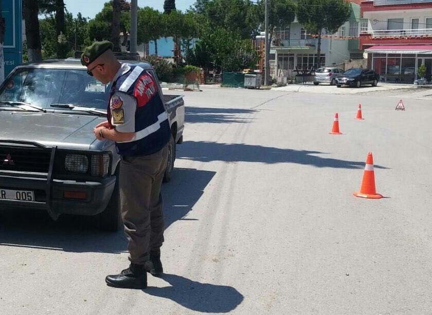 Jandarmadan Trafik Plakası Denetimi